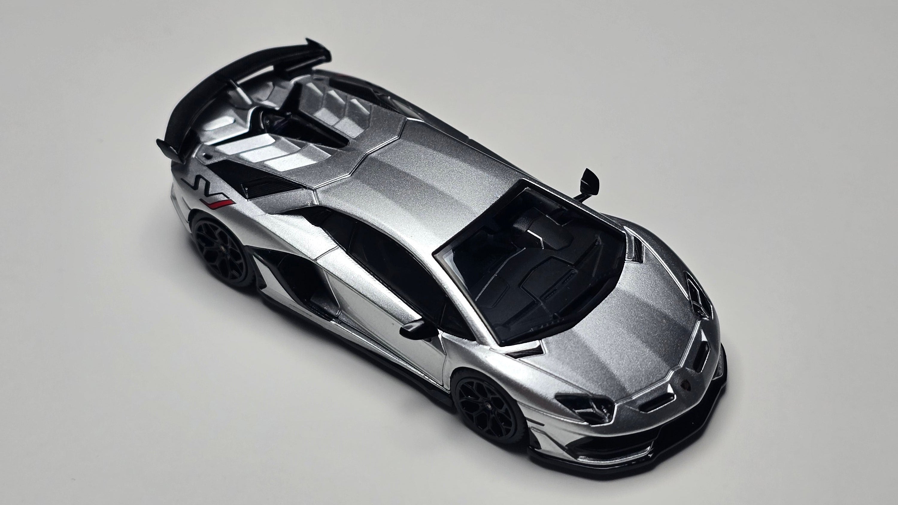 HH Toys 1/64 Silver Lamborghini Aventador SVJ [2026 Tokyo Auto