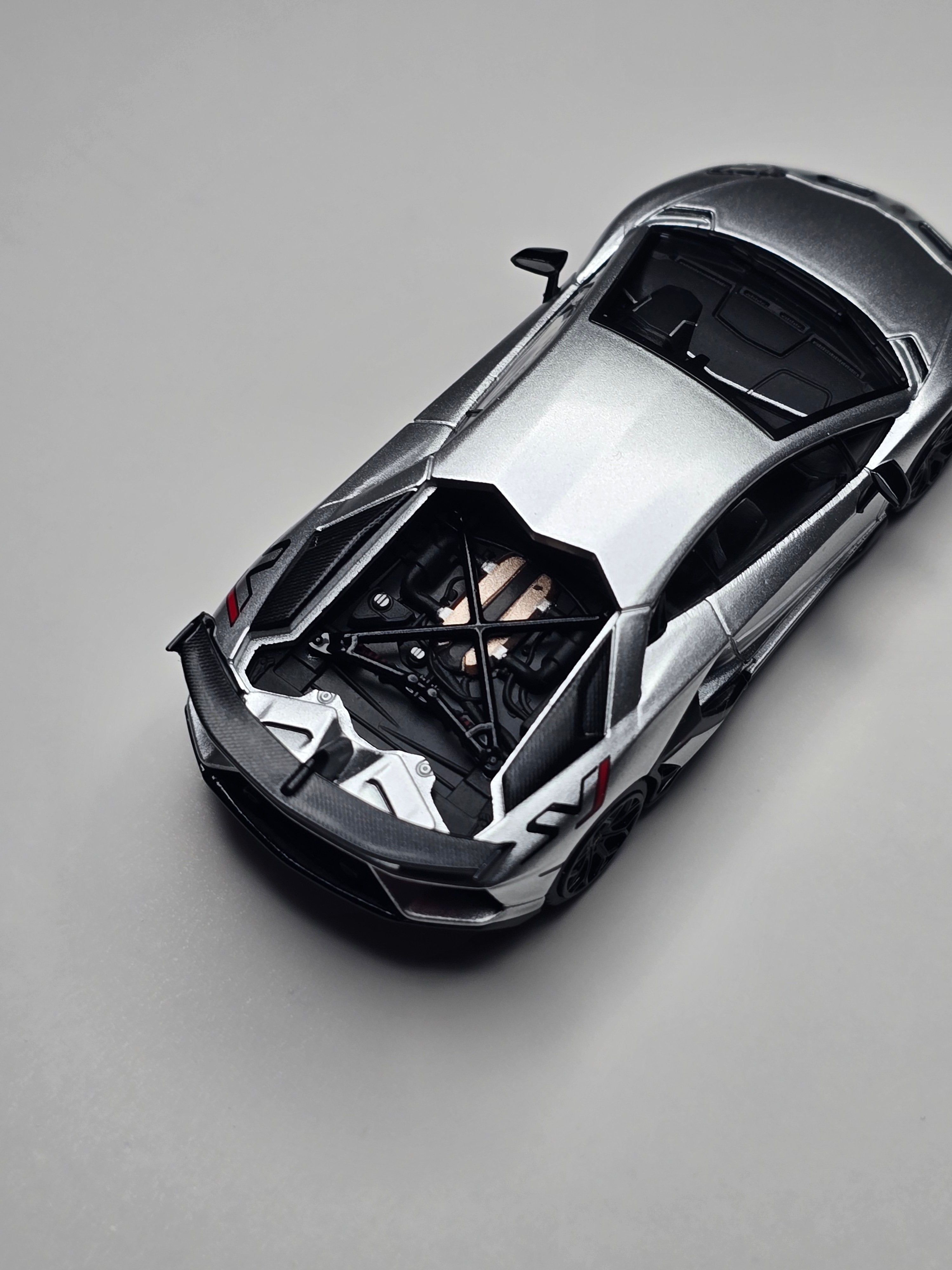 HH Toys 1/64 Silver Lamborghini Aventador SVJ [2026 Tokyo Auto