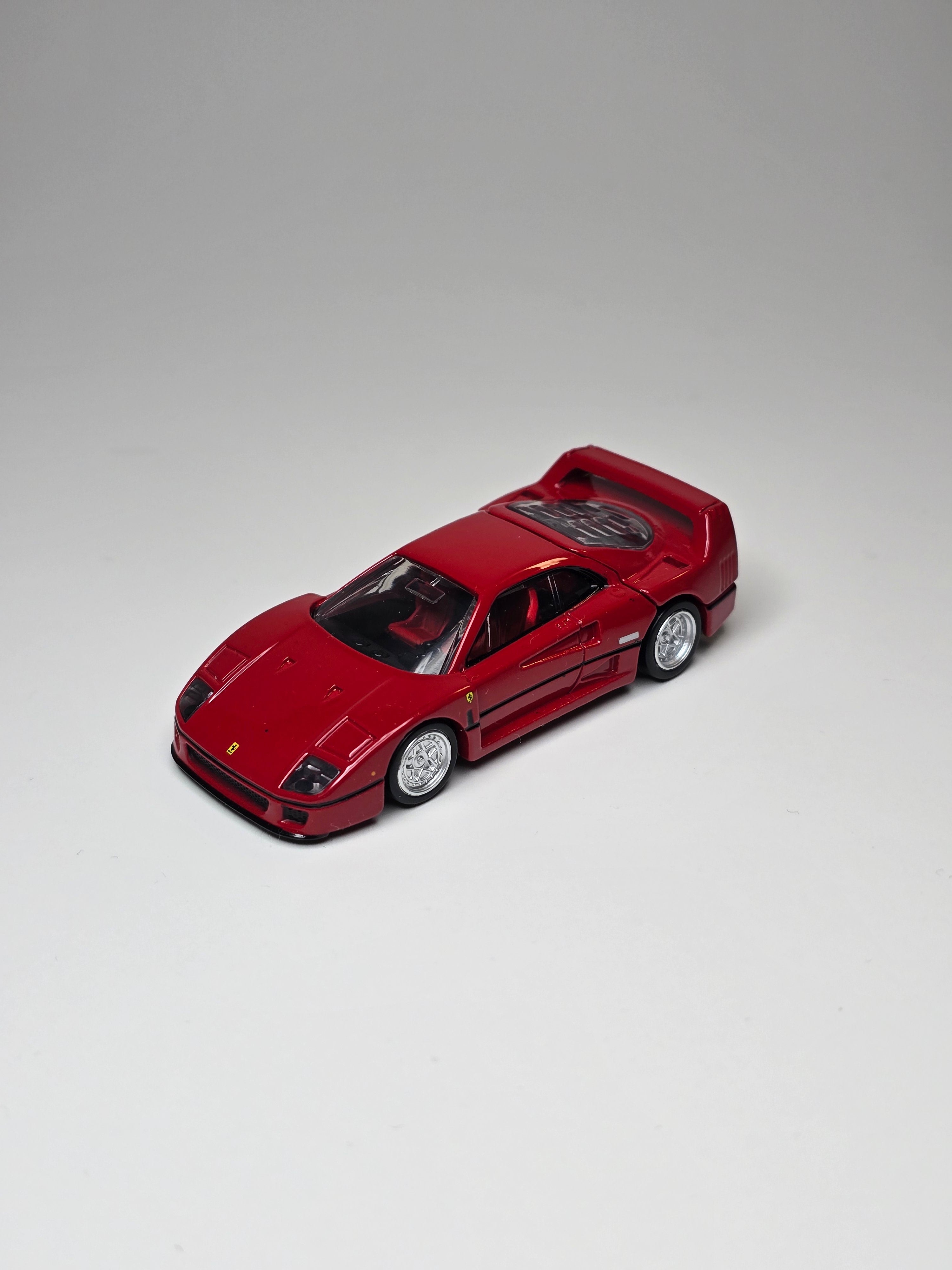 TOMICA PREMIUM 31 Ferrari F40 1/62